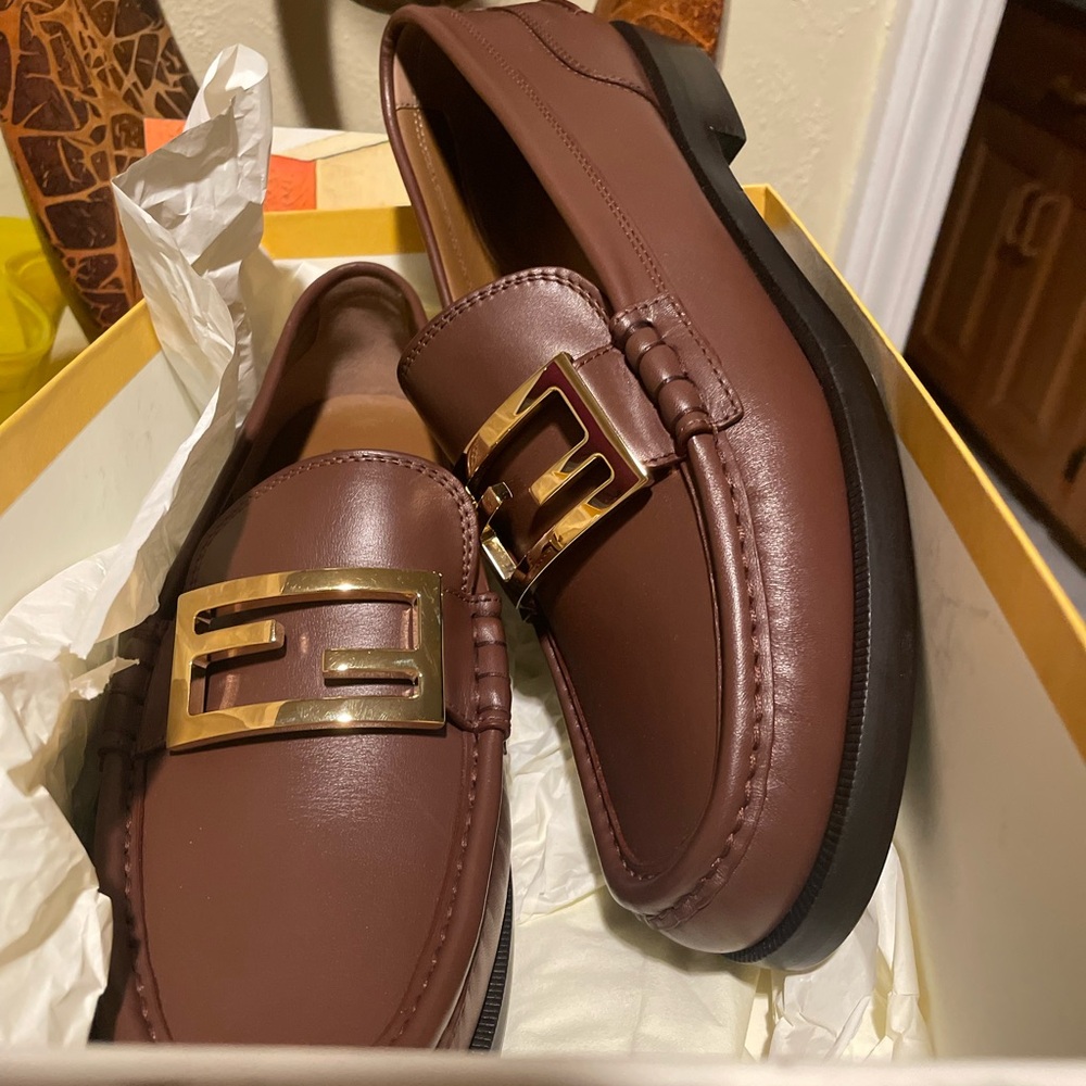 Host Picked Fendi Women's Black Baguette Slipon Loafers Size 12 - Picture 3 of 3